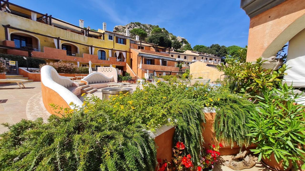 Residence Borgo Punta Villa La Maddalena  Exterior foto